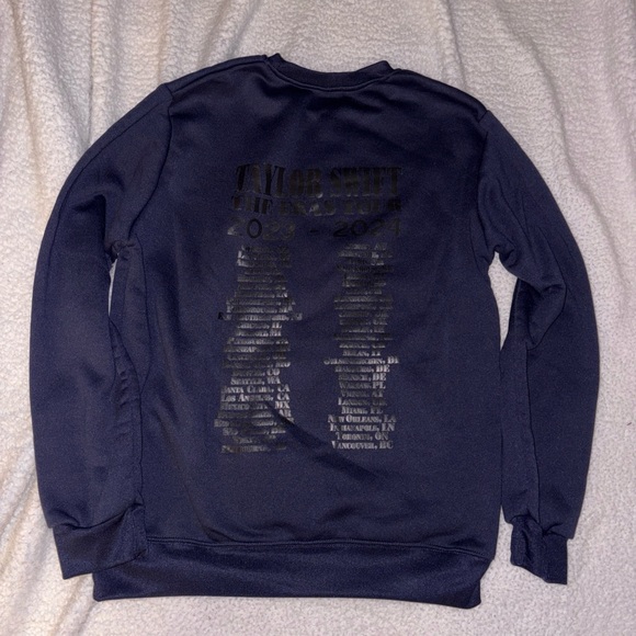 Taylor Swift Sweatshirt The Eras Tour Large US And International Dates Blue - Picture 2 of 4